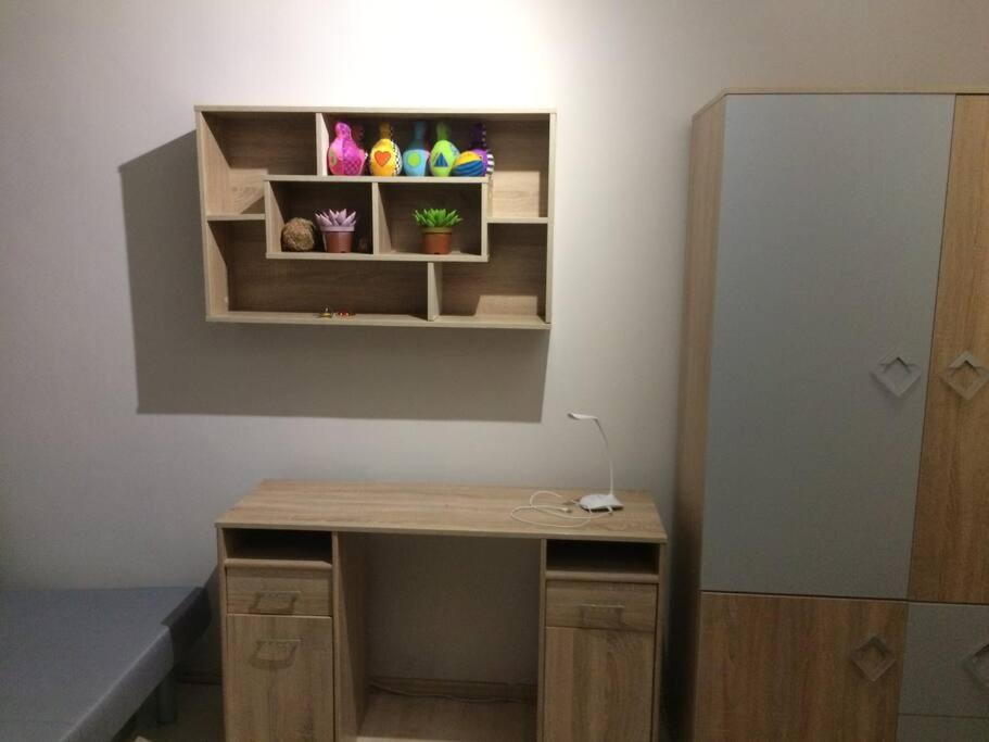 Nice Room, Комната, Pokoj Miedzy Airport Wro A Centrum Wroclaw Ngoại thất bức ảnh