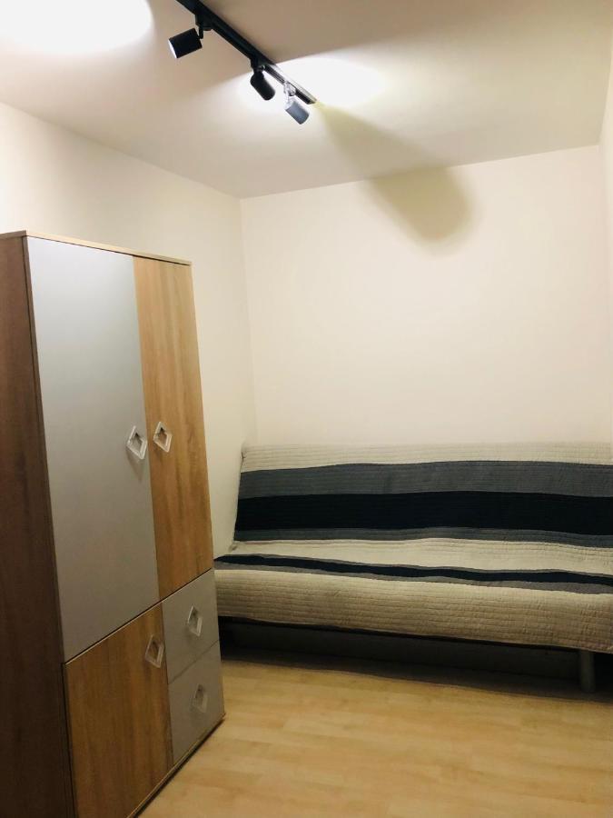 Nice Room, Комната, Pokoj Miedzy Airport Wro A Centrum Wroclaw Ngoại thất bức ảnh