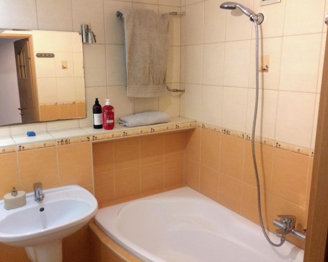 Nice Room, Комната, Pokoj Miedzy Airport Wro A Centrum Wroclaw Ngoại thất bức ảnh